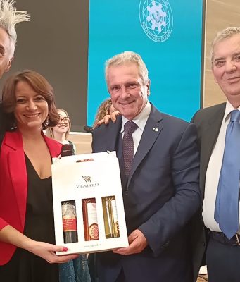 Gospel for Children, solidarietà con APAMRI e Unicef