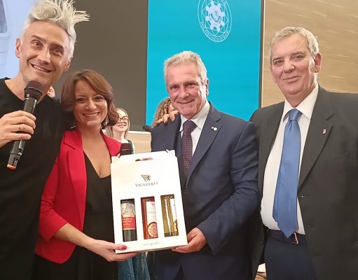 Gospel for Children, solidarietà con APAMRI e Unicef