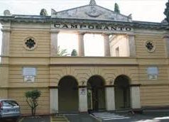 Fasano, al via le esumazioni dei defunti del 2015: Comune chiama i parenti a farsi avanti