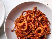 Capurso, la magia del fuoco incontra l’Assassina: semifinale-show tra Fanoje e sapori di Puglia