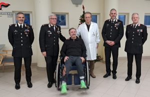 Ferito per proteggere: i Generali Masciulli e Trombetti dal carabiniere eroe